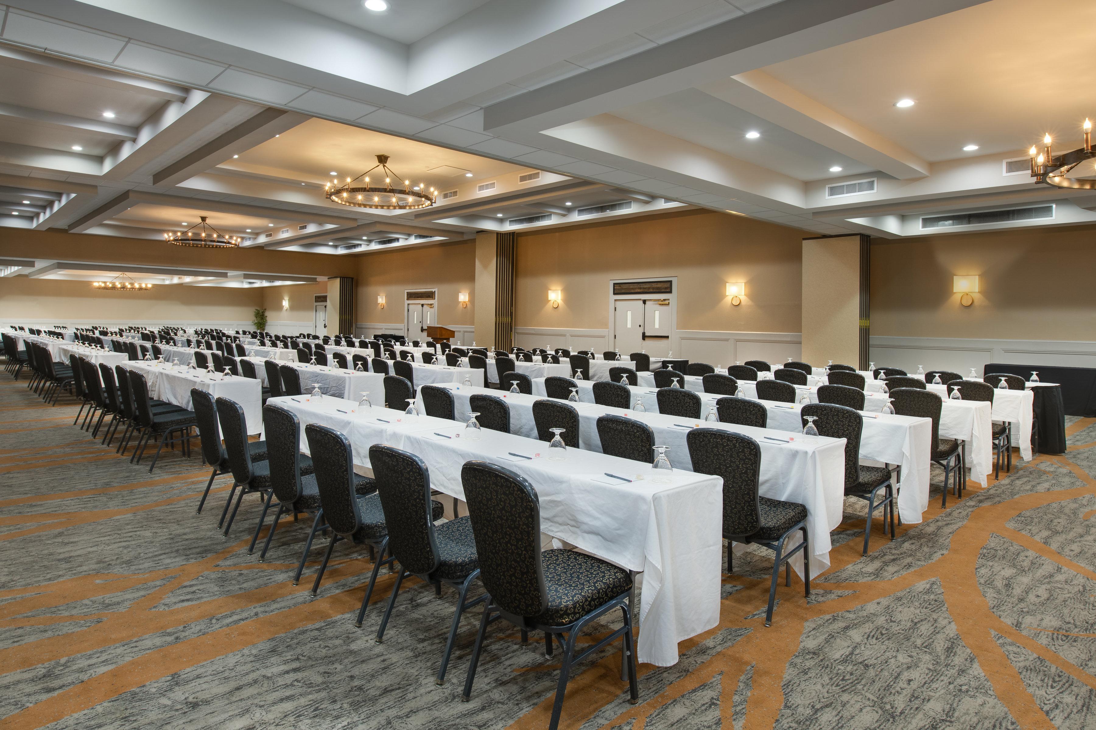 Crowne Plaza By Ihg 4*