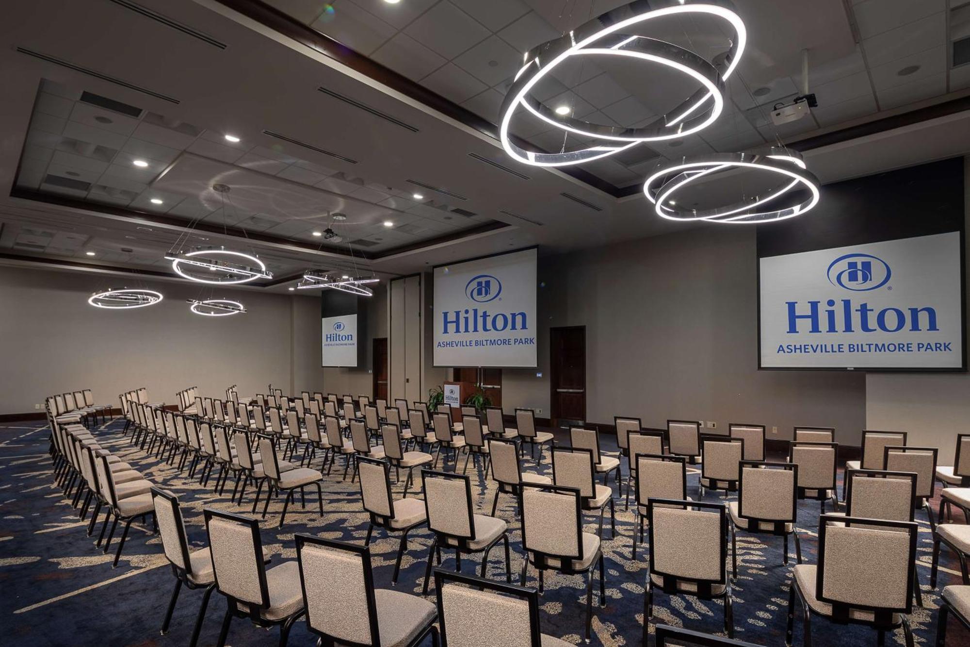Hilton Biltmore Park Hotel 4*
