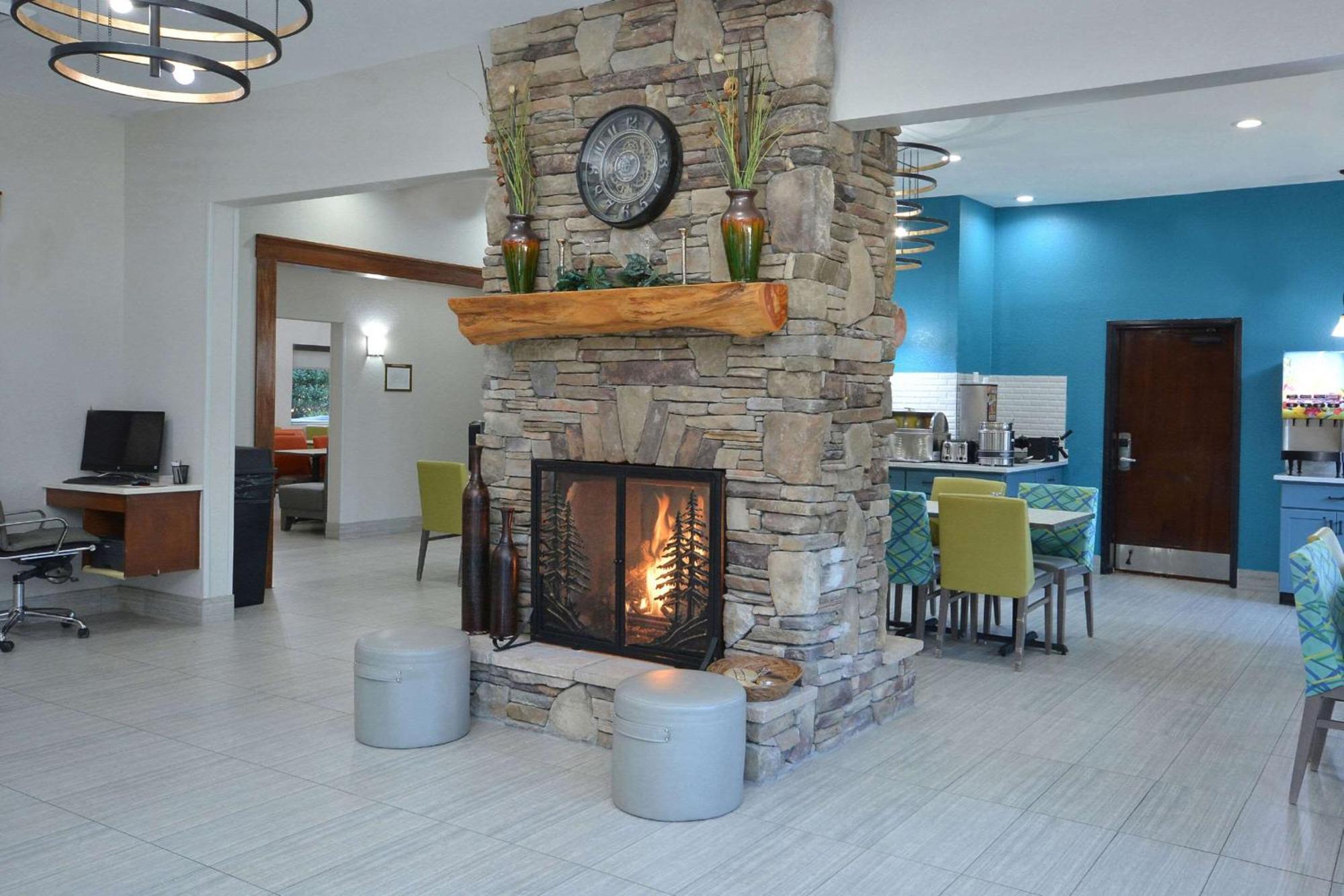 Brookstone Near Biltmore Village, Ascend Collection