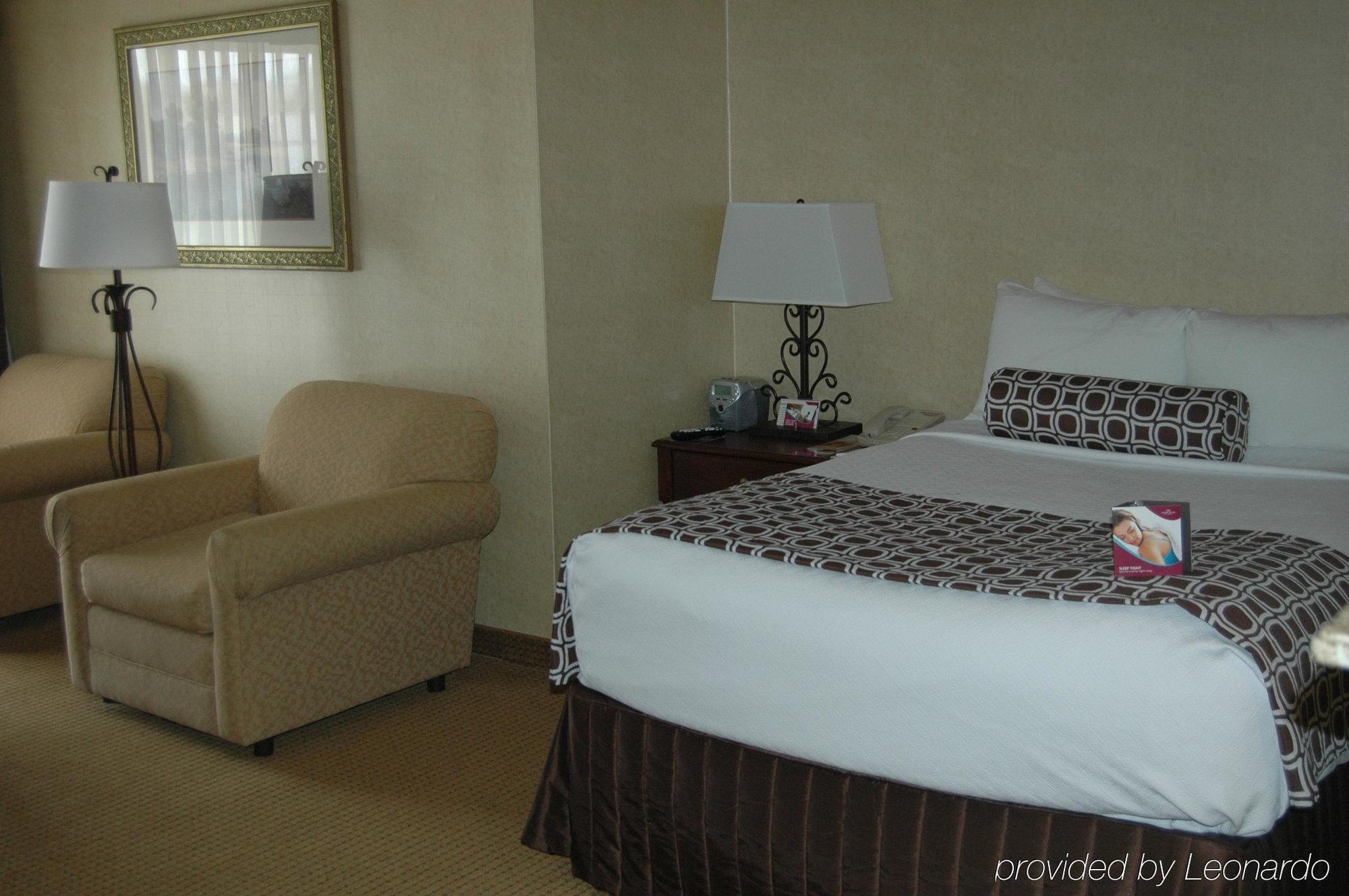 Resort Crowne Plaza By Ihg 4*