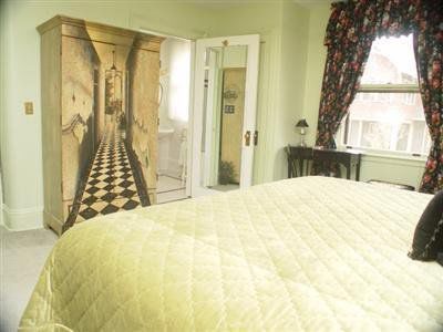 Bed & Breakfast 1900 On Montford 4*