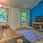 Cozy And Charming Asheville Cabin 5 Mi To Downtown!