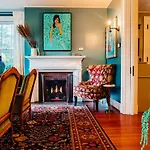 The Applewood Manor