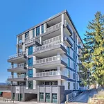 Modern Condo On South Slope