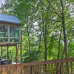 Simply Stunning Off Blue Ridge Pkwy