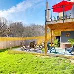 Chic Spacious Avl Oasis With Hot Tub And Fire Pit