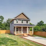 Pet-Friendly Asheville Vacation Rental With Fire Pit
