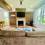 Grove House