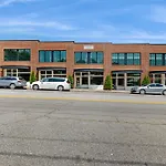 Haywood Chic Retreat Unit 215