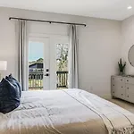 Cozy, Lux 1 Bed Home, Sunny Deck, Walk To Biltmore Village