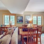 Elkhorn Cabin & Eagles Wing Lodge