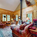 Elkhorn Cabin & Eagles Wing Lodge