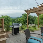 Reynolds View