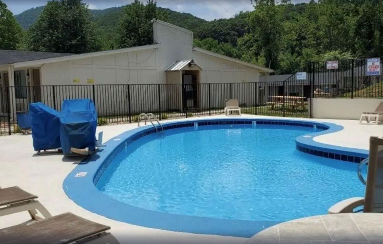 Super 8 By Wyndham Asheville/biltmore Asheville