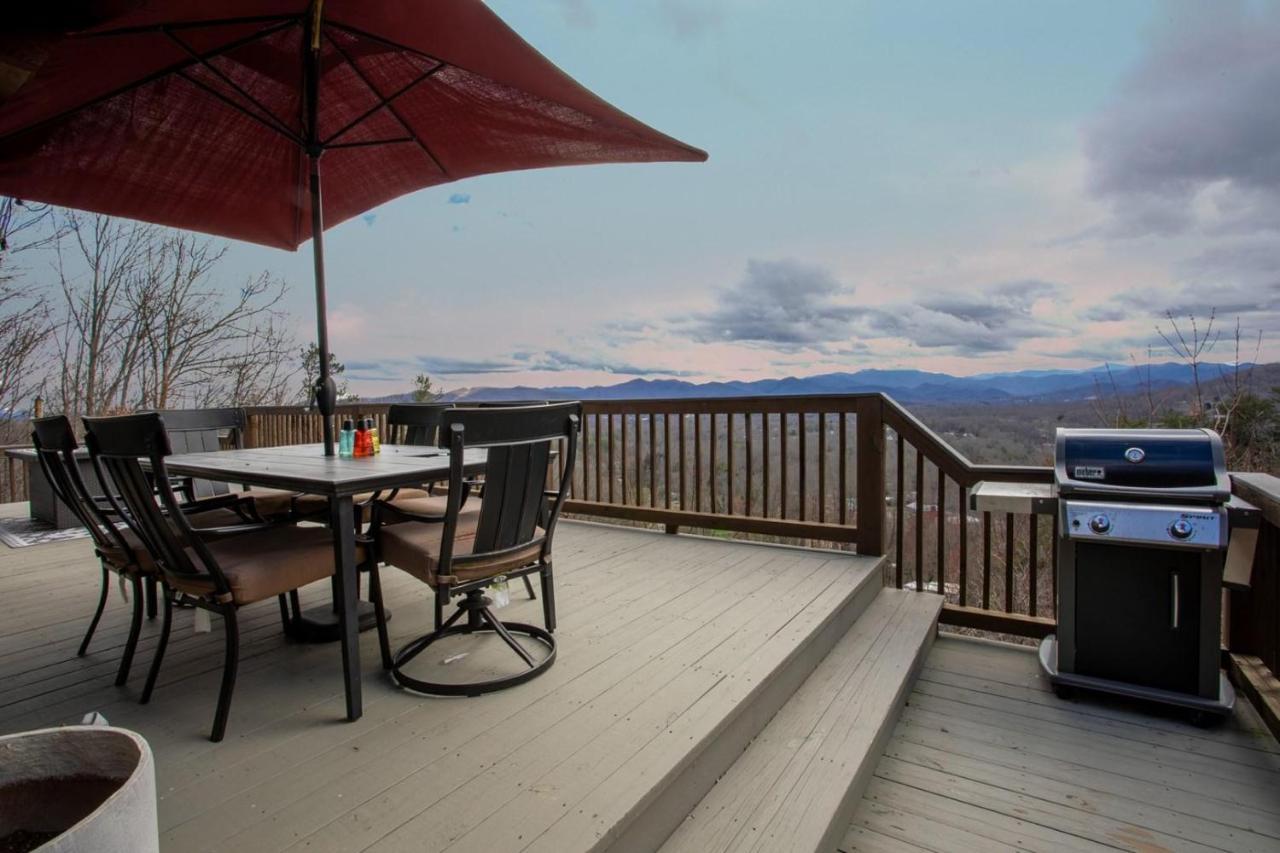 Holiday home Pisgah View Mountain Retreat
