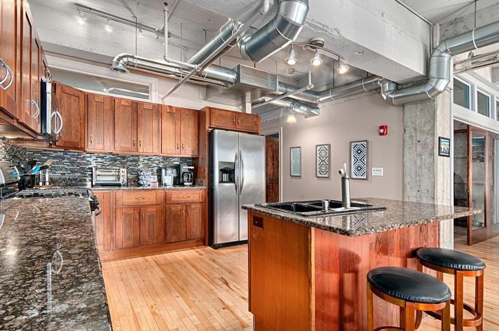 Colby Loft * Asheville