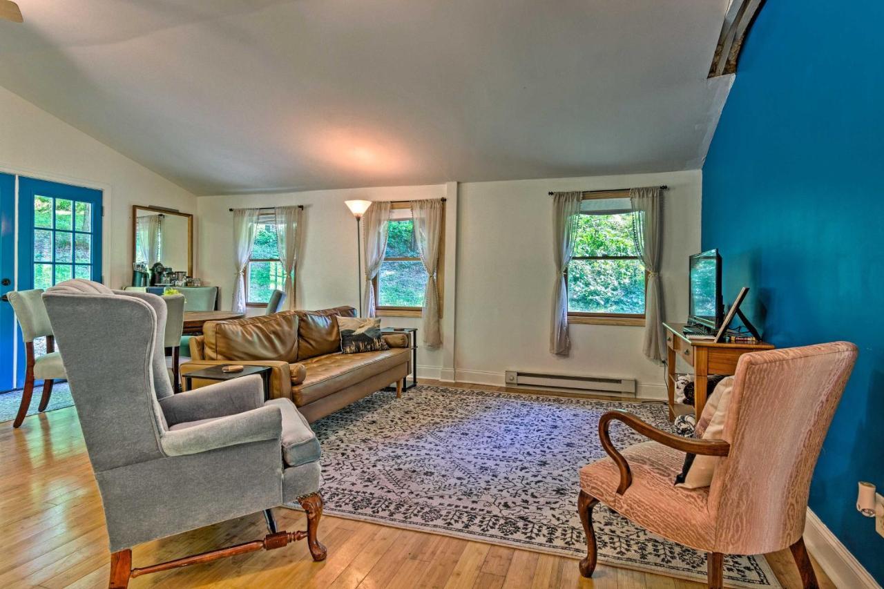 Cozy And Charming Cabin 5 Mi To Downtown! Holiday home Asheville