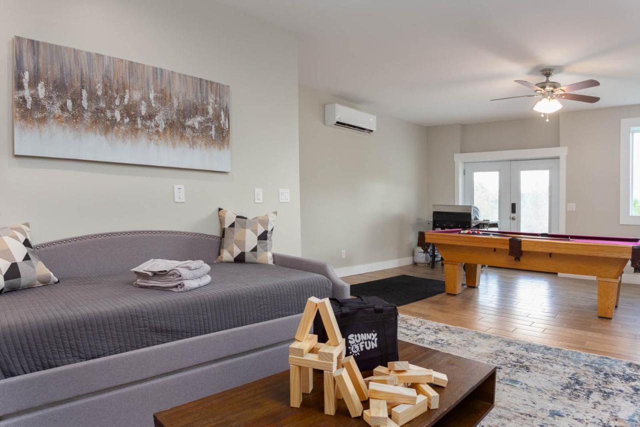 Ultra Luxurious House In The Heart Of With Private Hot Tub Holiday home