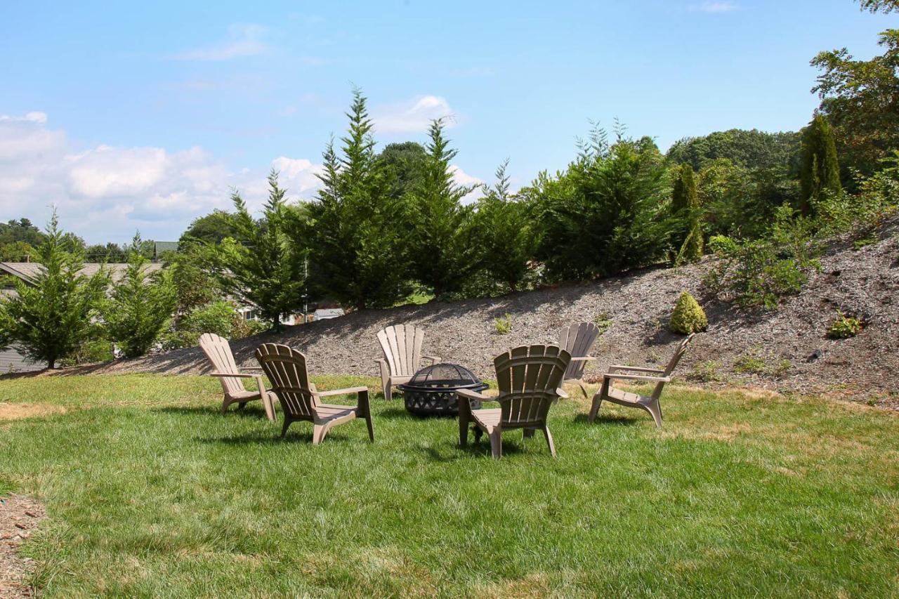 Holiday home Ultra Luxurious House In The Heart Of With Private Hot Tub Asheville