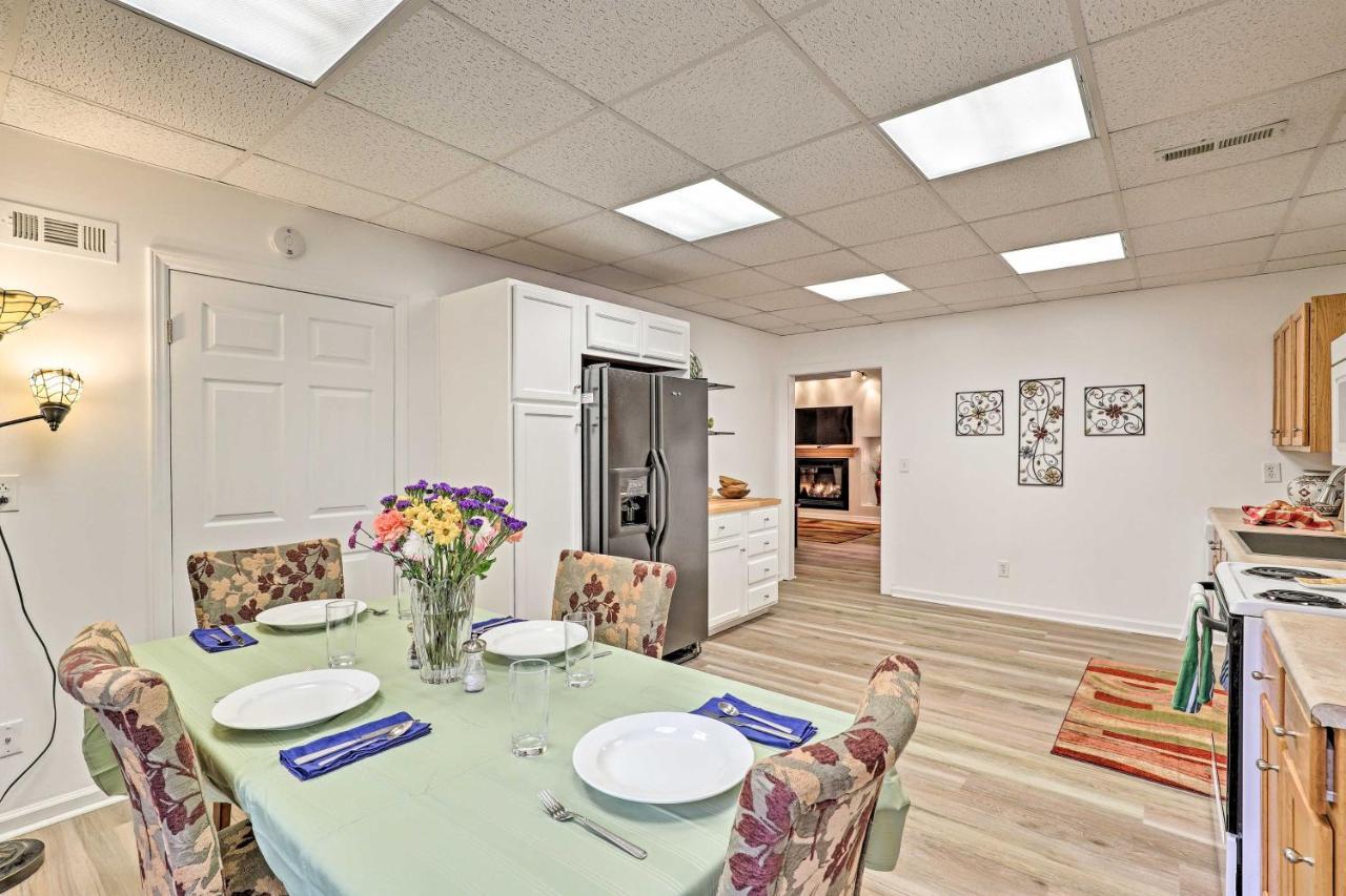 Mountain Getaway With Patio And Koi Pond! *