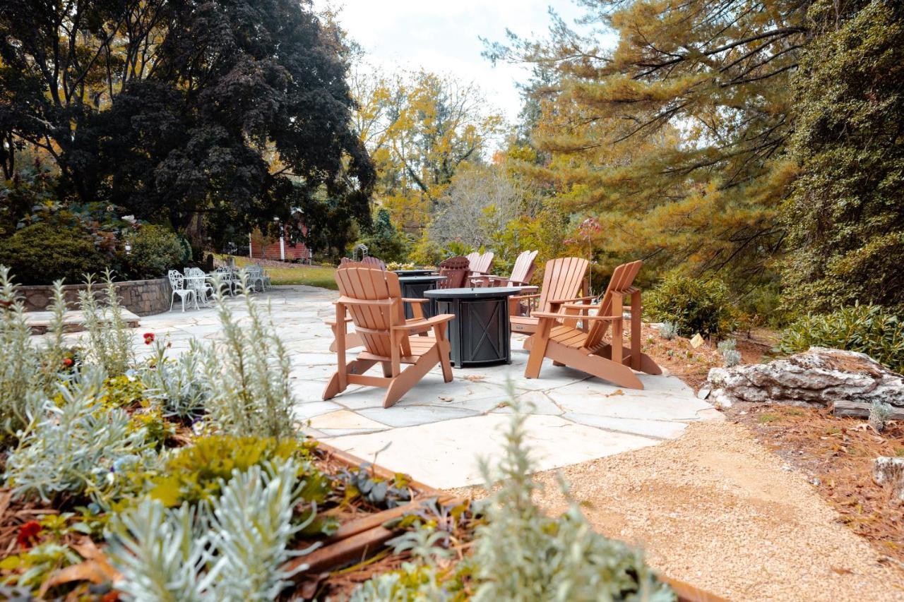 Bed & Breakfast The Applewood Manor