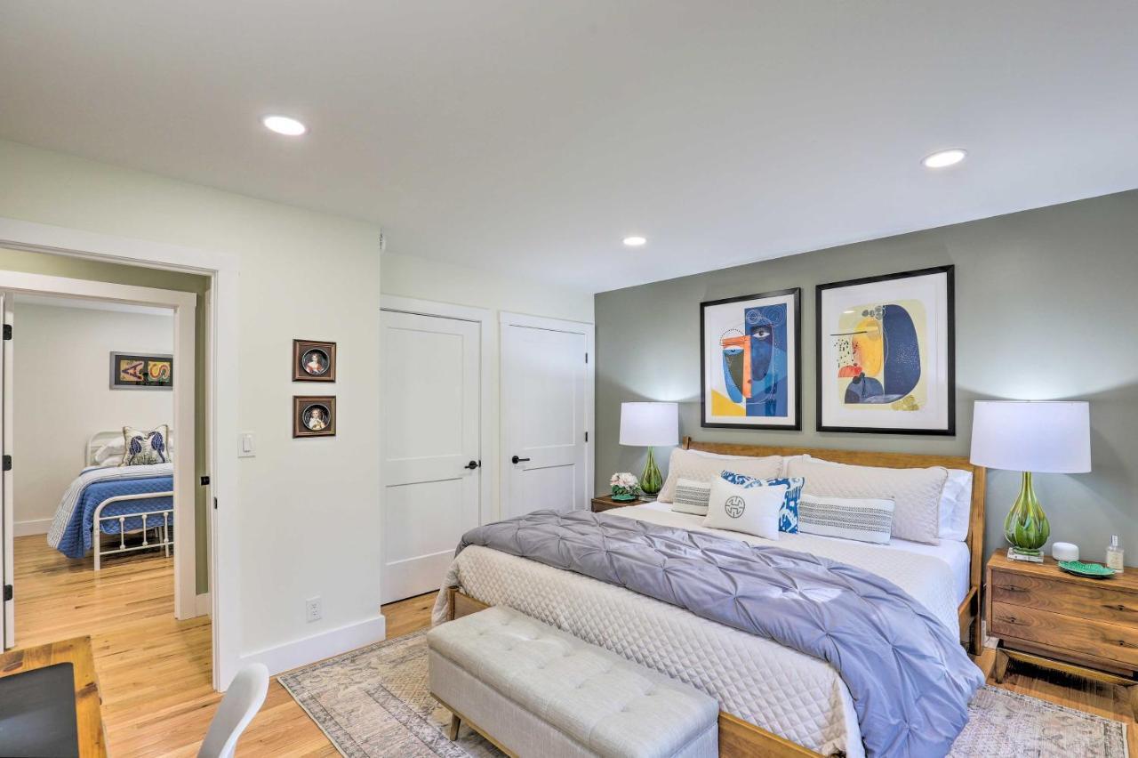 Modern With Hot Tub And Deck In Asheville! * Asheville