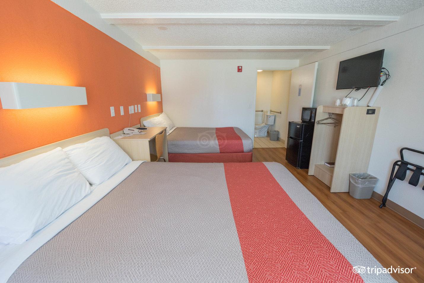 Super 8 By Wyndham Asheville/biltmore 2* Asheville