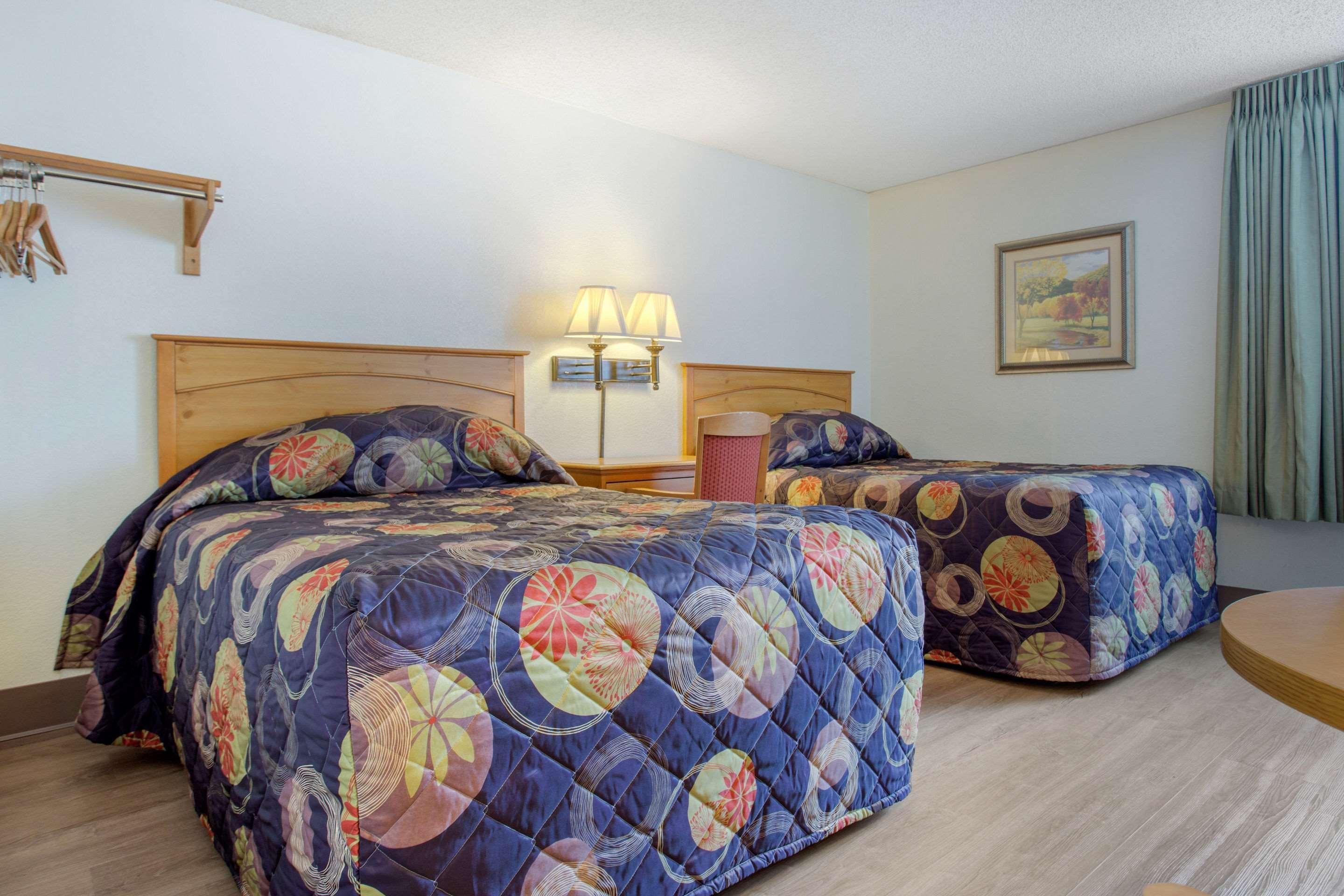 Rodeway Inn
