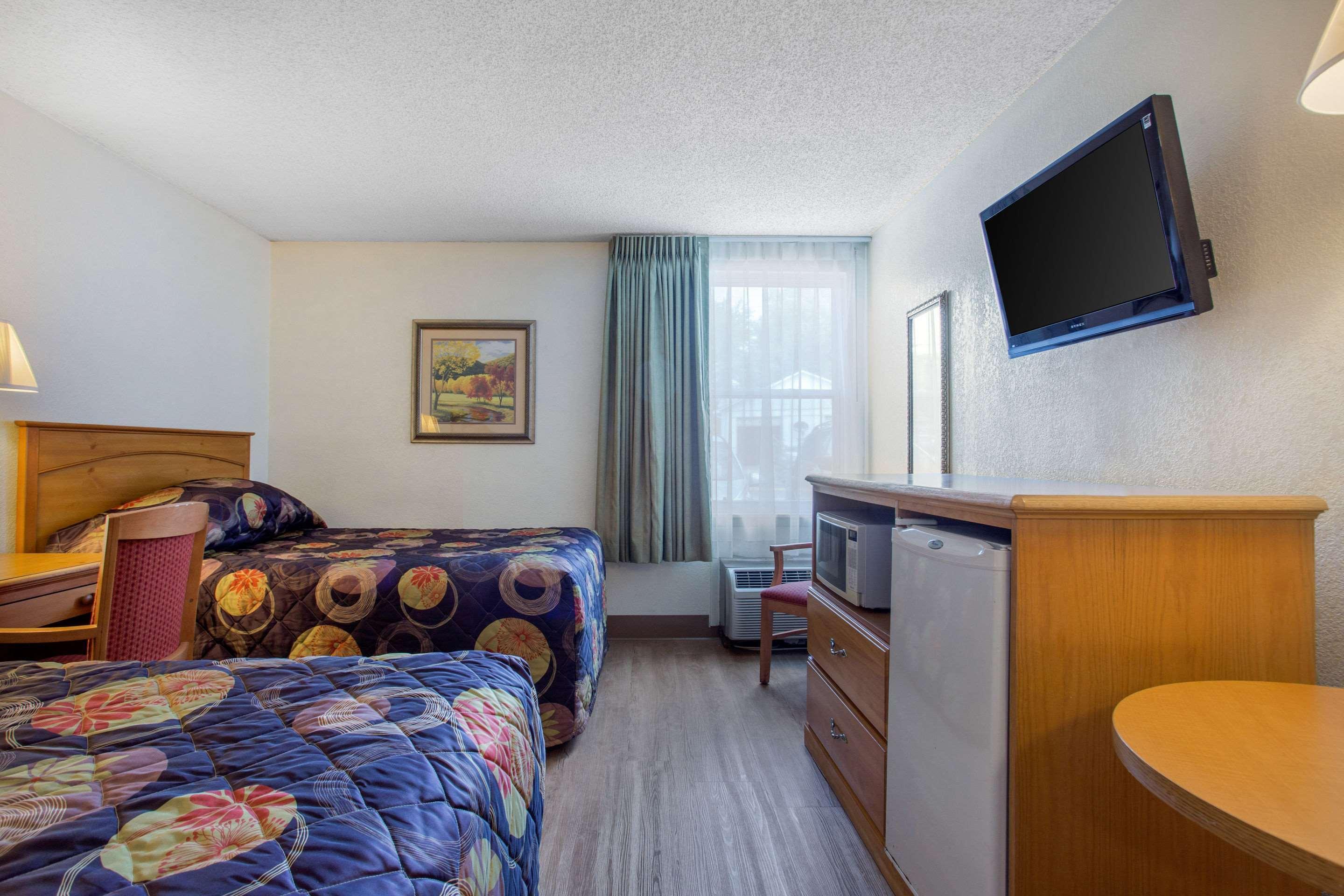 Rodeway Inn Asheville