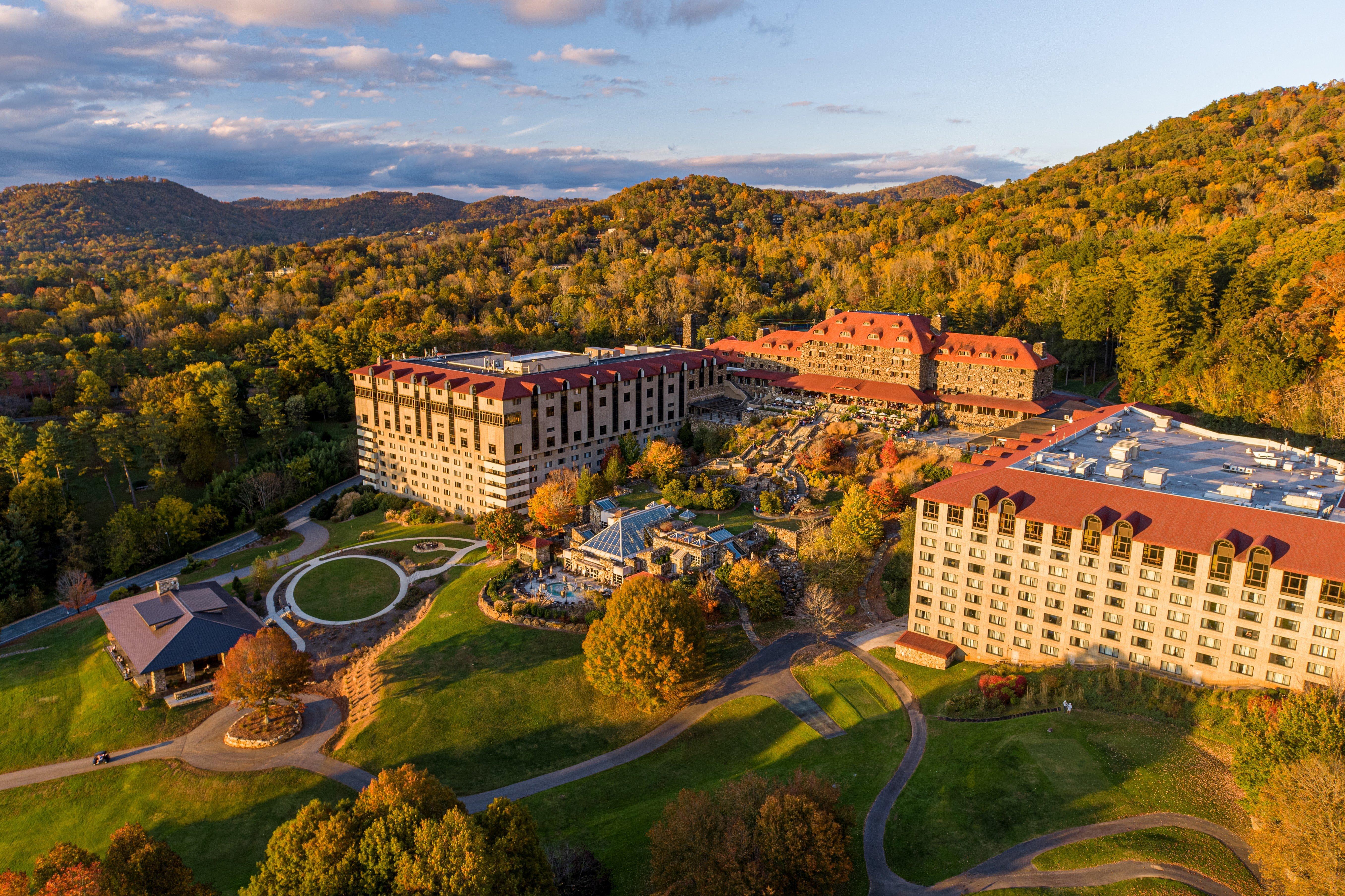 The Omni Grove Park & - Asheville
