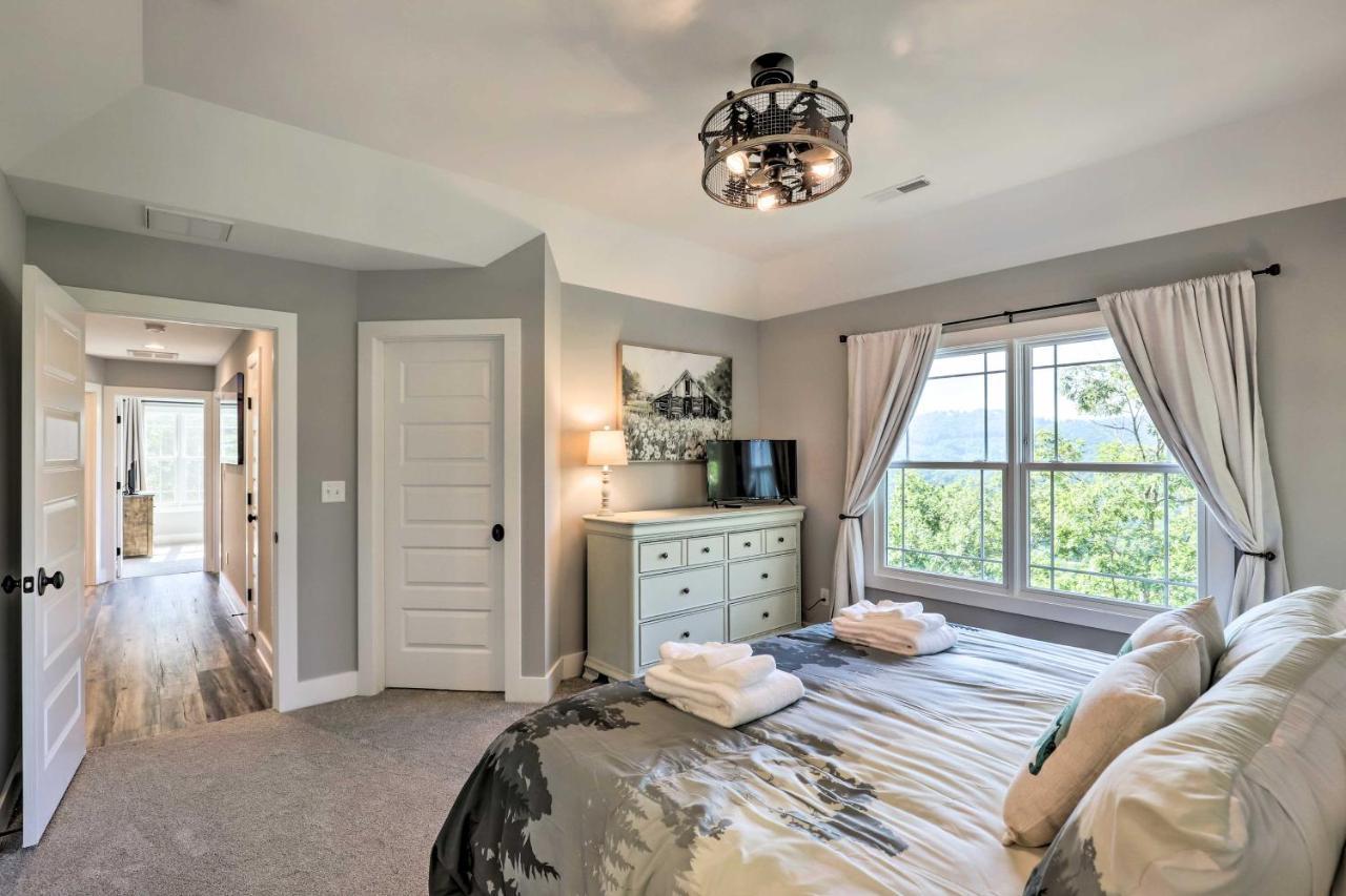 Holiday home Scenic Escape With Hot Tub, Mountain View! *