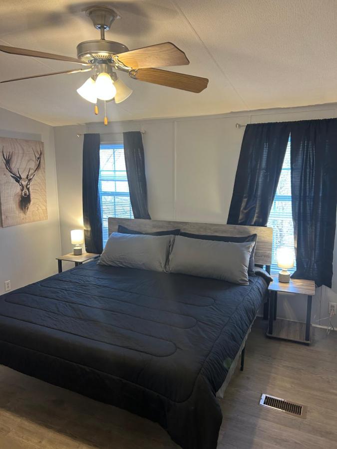 West Remodeled Mobile Apartment