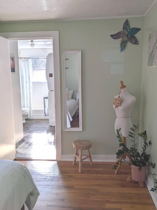 Holiday home Victory Garden 12 Min To Downtown With Fire Pit And *