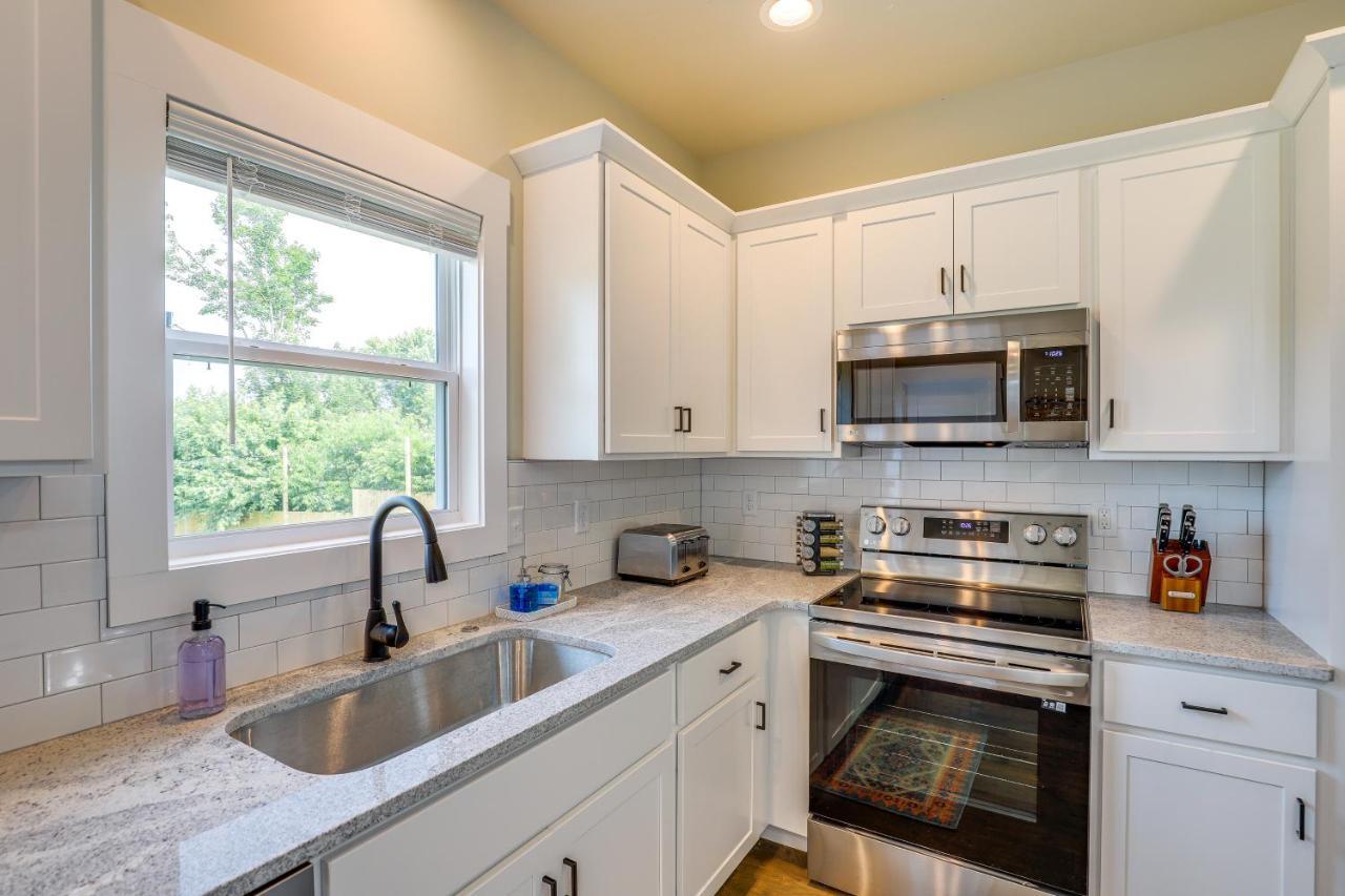 Pet-friendly Vacation With Fire Pit Asheville