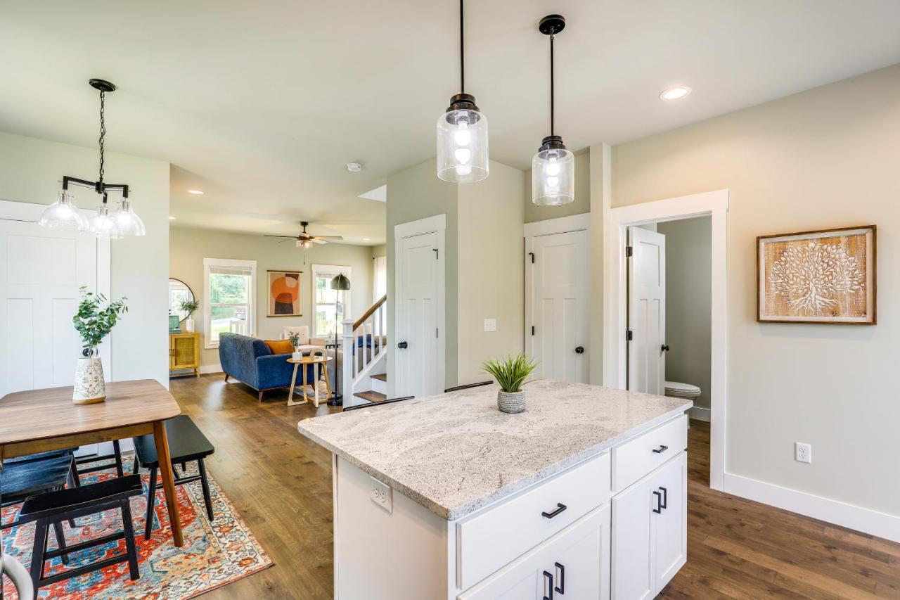 Pet-friendly Vacation With Fire Pit Asheville