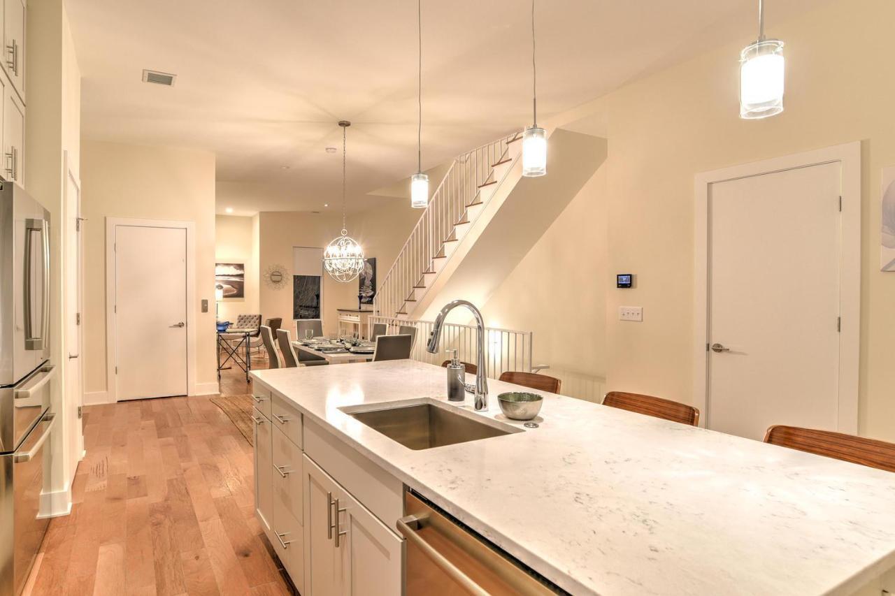 11 Bauhaus Townhome * Asheville