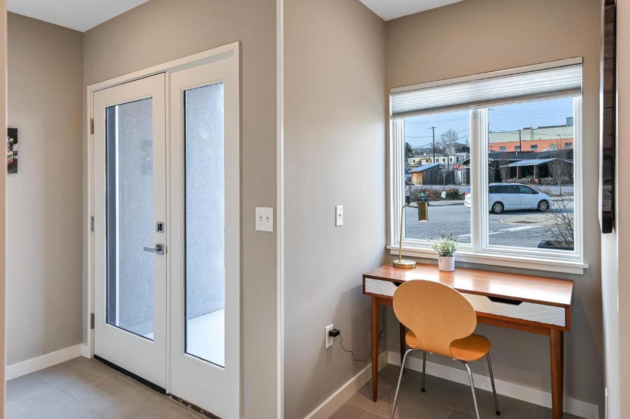 Immaculate South Slope Townhome Unit 96 * Asheville