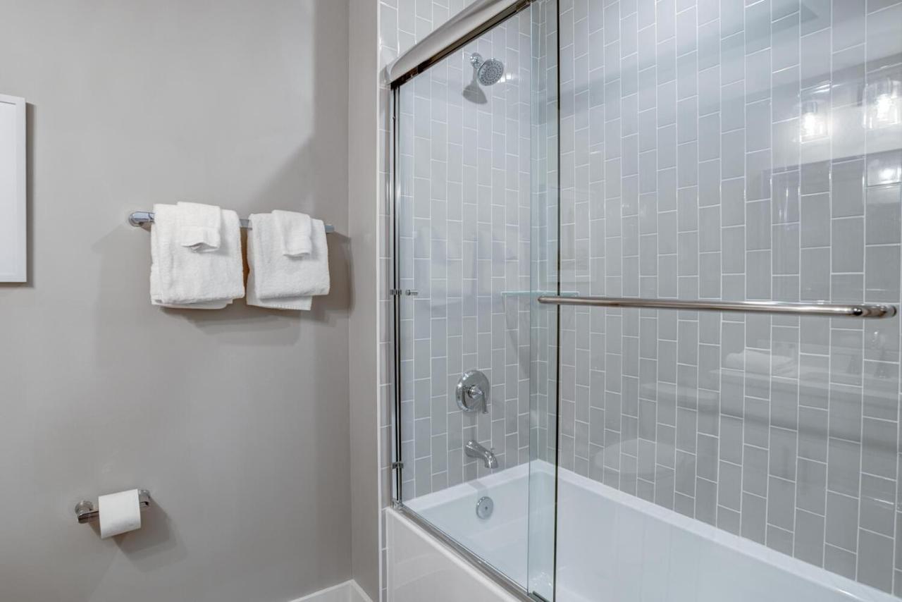 Incredible South Slope Townhome With Private Elevator Unit 106 Holiday home Asheville