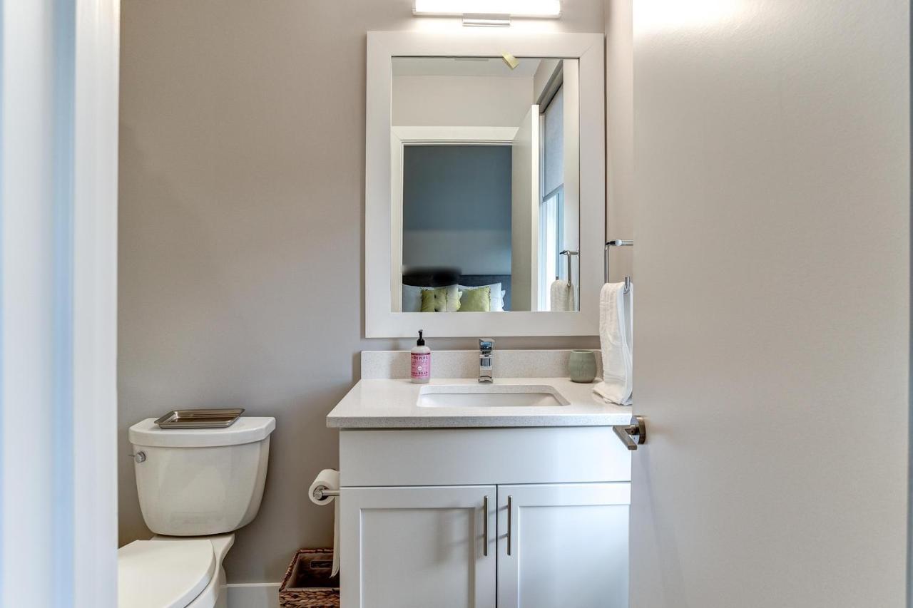 5 Bauhaus Townhome *