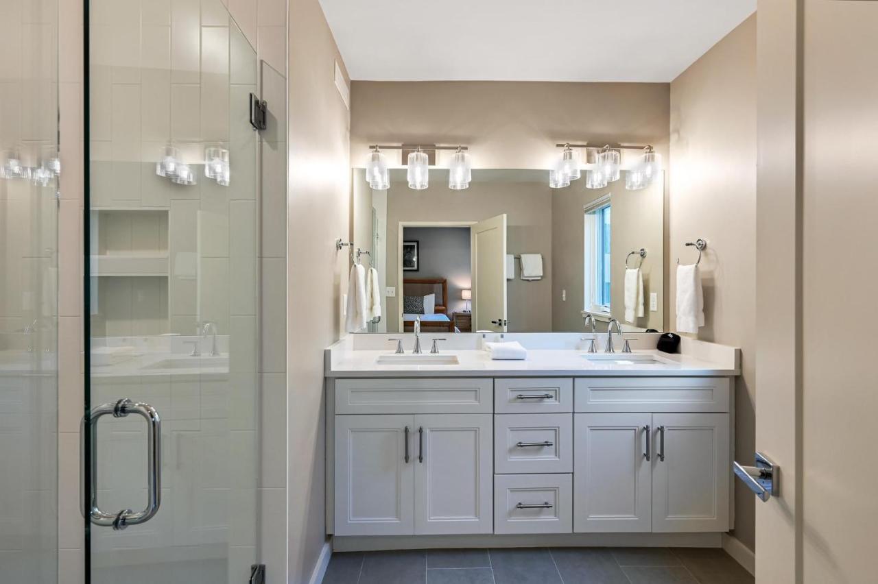 Immaculate South Slope Townhome Unit 96 Holiday home *