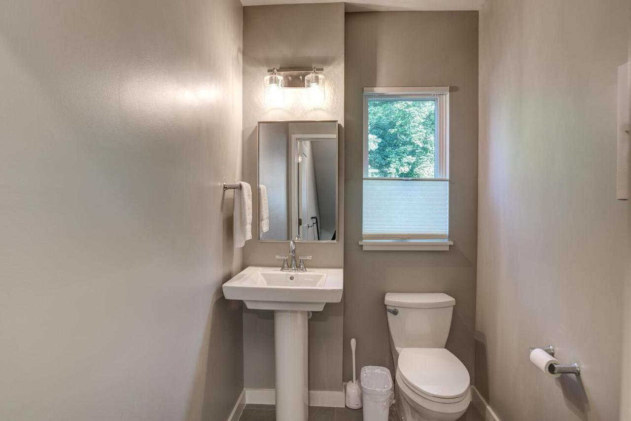 Incredible South Slope Townhome With Private Elevator Unit 106 Asheville