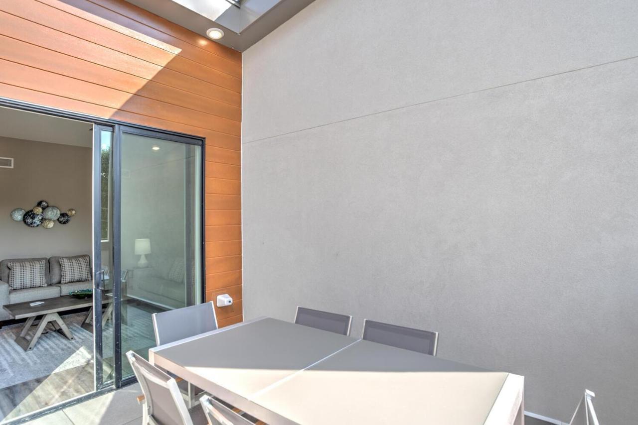 Incredible South Slope Townhome With Private Elevator Unit 106 Holiday home *