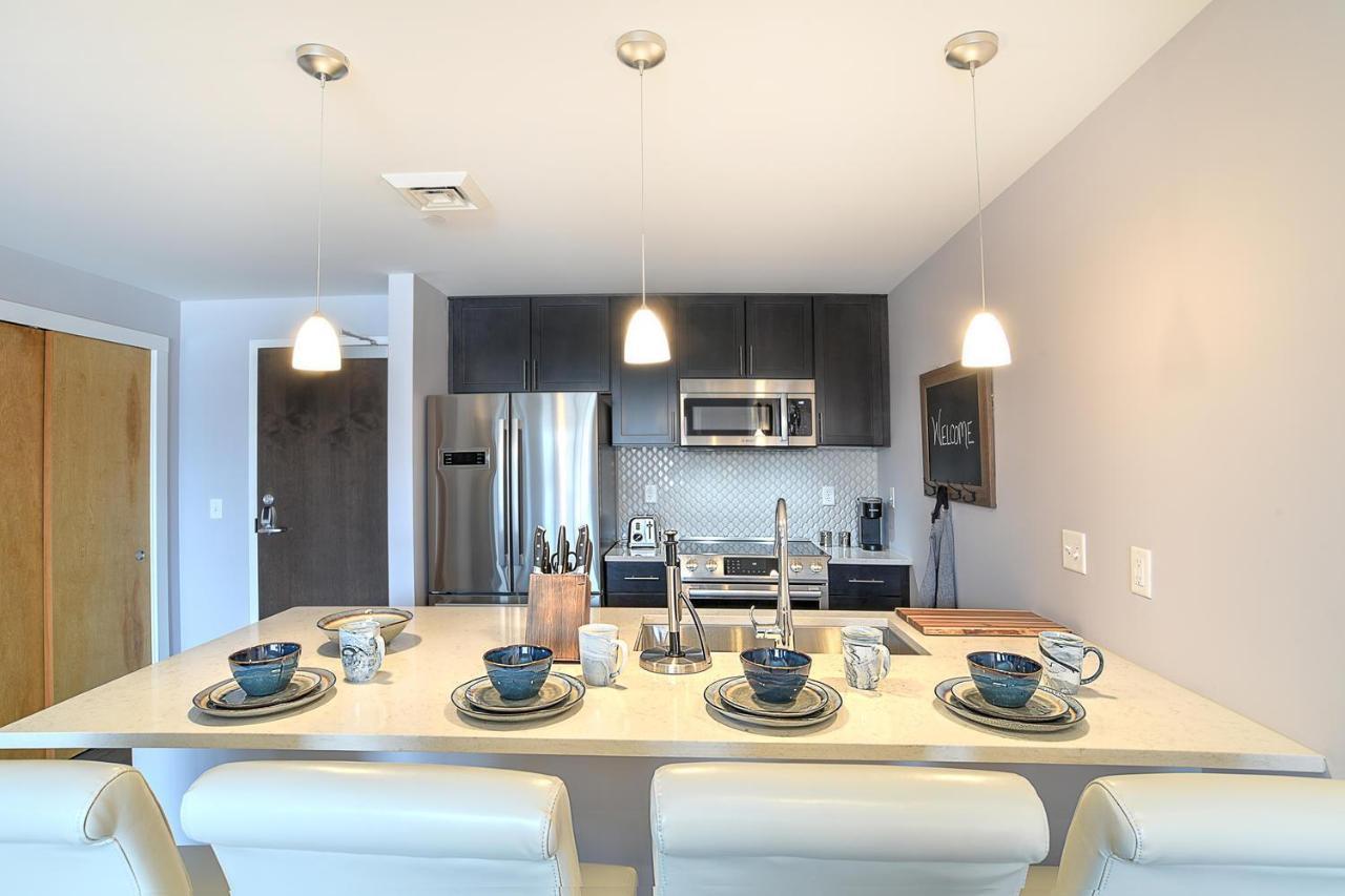45 Asheland Avenue Unit 301 *