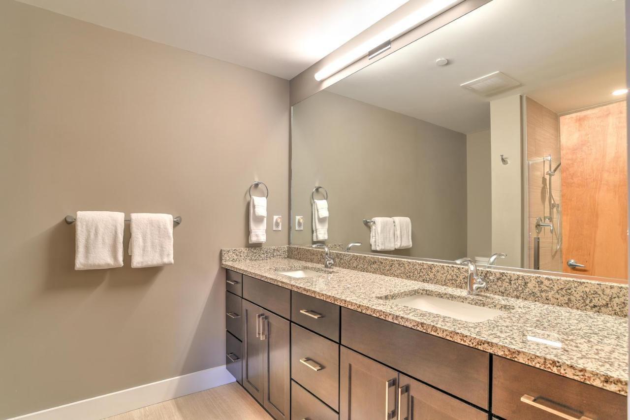 45 Asheland Avenue Unit 307 * Asheville