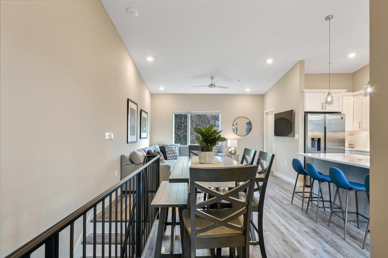 Holiday home Immaculate South Slope Townhome Unit 96 *
