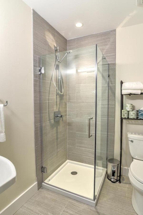 11 Bauhaus Townhome * Asheville