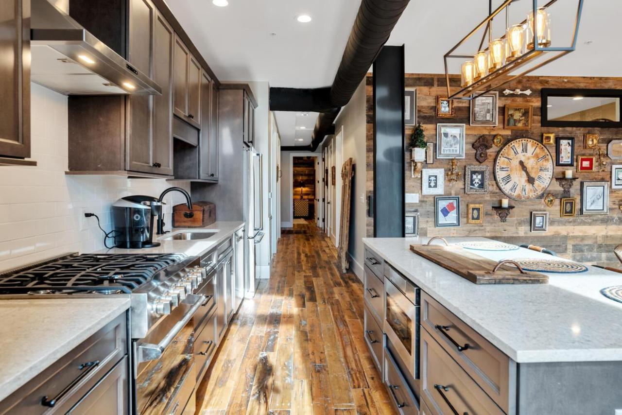 Absolutely Amazing Downtown Holiday home