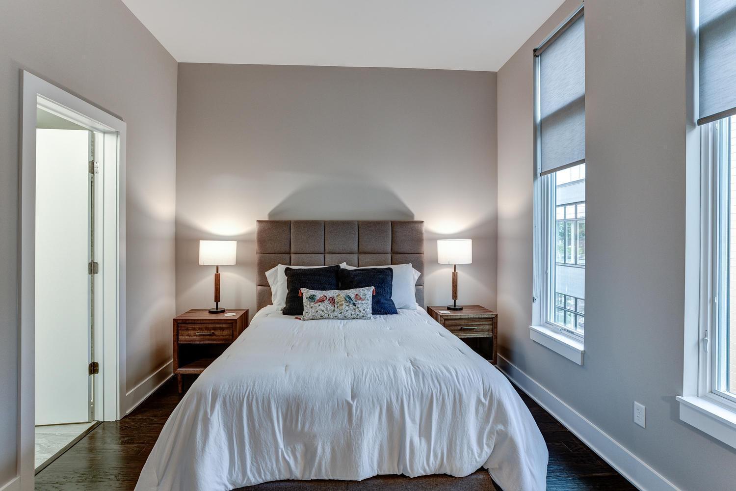 5 Bauhaus Townhome *