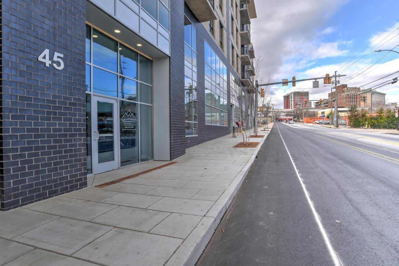 45 Asheland Avenue Unit 402 *