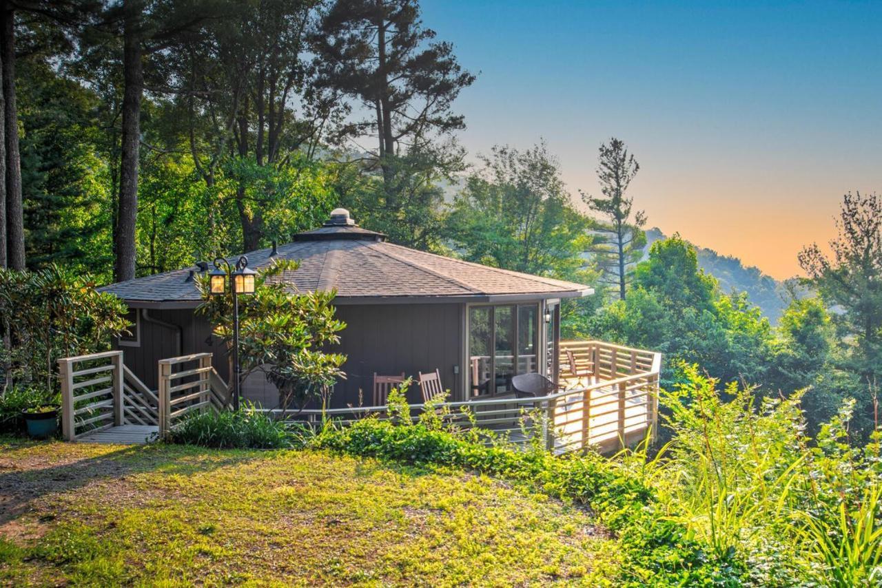 Amazing Town Mountain Getaway Holiday home *